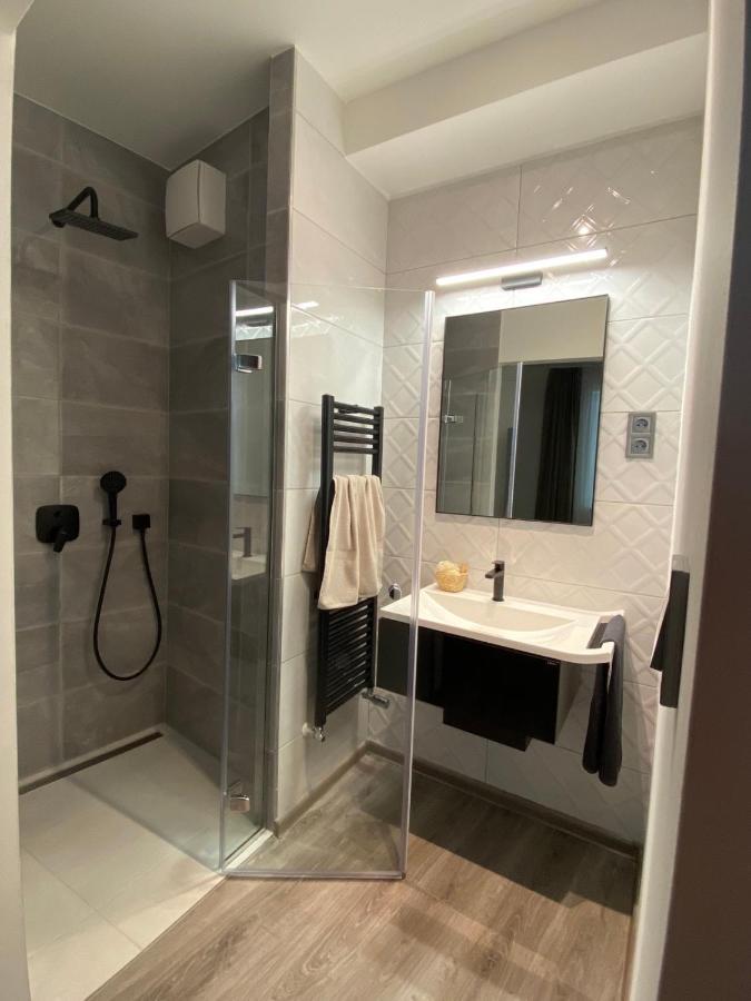 M20Apartman Apartment Szolnok Exterior photo